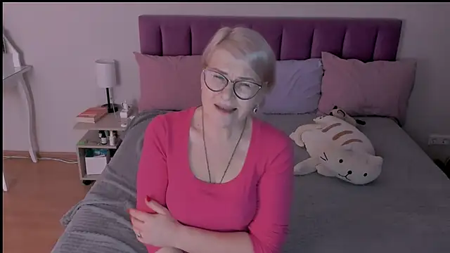 Snapshot of sabrinamacmarren chatting on 18, 3, 2025 sabrinamacmarren online show from 18, 3, 2025