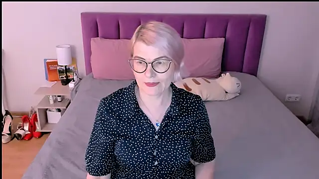 Snapshot of sabrinamacmarren chatting on 30, 11, 2025 sabrinamacmarren online show from 30, 11, 2025