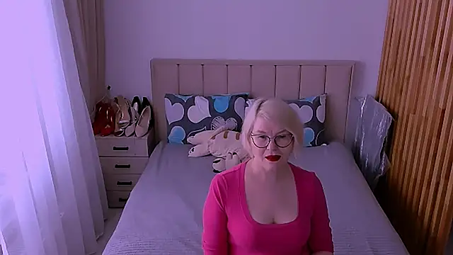 sabrinamacmarren online show from 21, 5, 2026