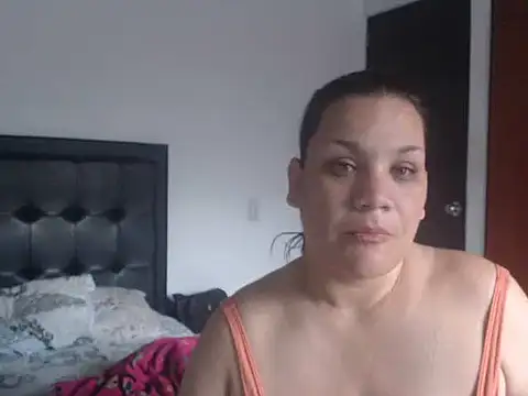 Snapshot of KimberlyPuentes chatting on 18, 12, 2024 KimberlyPuentes online show from 18, 12, 2024