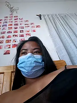 Snapshot of Artinah22 chatting on 23, 12, 2024 Artinah22 online show from 23, 12, 2024