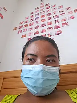 Snapshot of Artinah22 chatting on 24, 12, 2024 Artinah22 online show from 24, 12, 2024