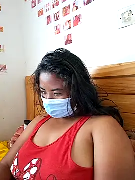 Snapshot of Artinah22 chatting on 4, 1, 2025 Artinah22 online show from 4, 1, 2025