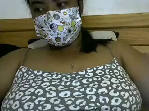 Snapshot of Artinah22 chatting on 24, 1, 2025 Artinah22 online show from 24, 1, 2025