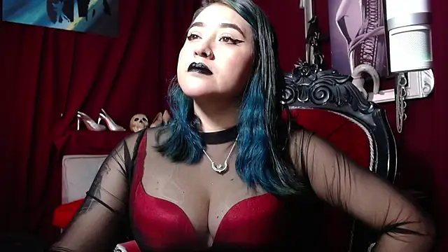 Snapshot of MeGoddesSara chatting on 5, 3, 2025 MeGoddesSara online show from 5, 3, 2025