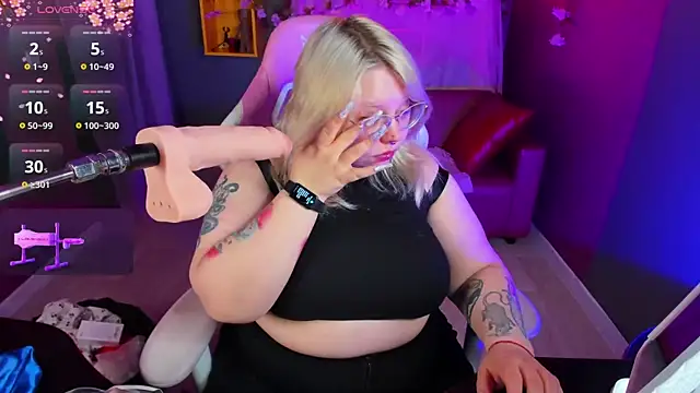 Yoki Shizuko online show from 5, 3, 2026