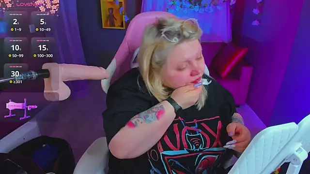 Yoki Shizuko online show from 13, 3, 2026