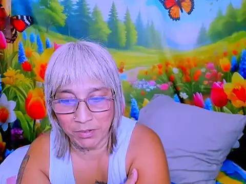 Snapshot of indianroxy chatting on 23, 6, 2026 indianroxy online show from 23, 6, 2026
