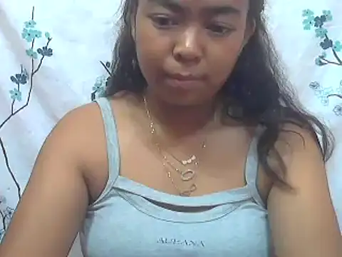 Snapshot of milkboobsgirl chatting on 28, 2, 2025 milkboobsgirl online show from 28, 2, 2025