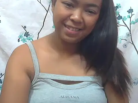 Snapshot of milkboobsgirl chatting on 18, 3, 2025 milkboobsgirl online show from 18, 3, 2025