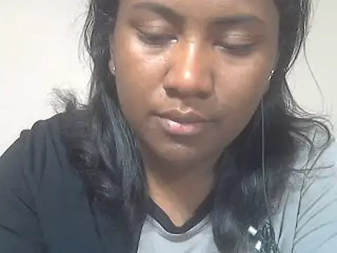 cutybigass online show from 15, 7, 2026