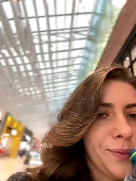 Snapshot of MariiD chatting on 30, 10, 2025 MariiD online show from 30, 10, 2025