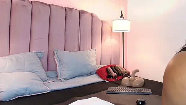 HallyBans online show from 11, 3, 2025