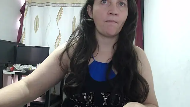 Snapshot of angel_sw chatting on 14, 10, 2025 angel sw online show from 14, 10, 2025