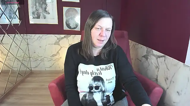 KellyPerfection online show from 9, 2, 2026