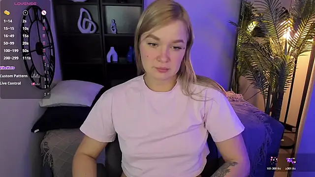 BellaDreamy online show from 3, 12, 2025