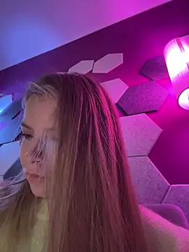 Snapshot of AnastasiaAniess chatting on 10, 11, 2025 AnastasiaAniess online show from 10, 11, 2025