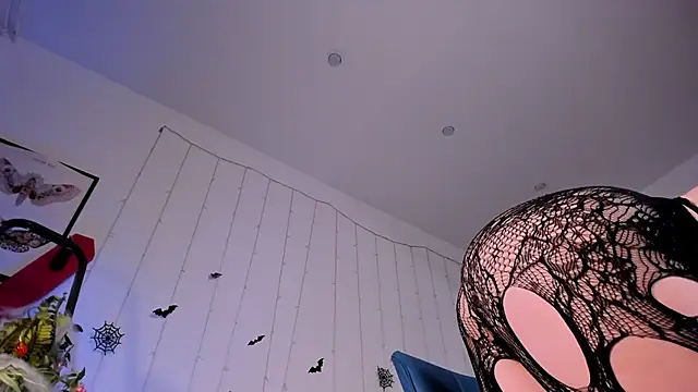 LilianKroft online show from 27, 10, 2025