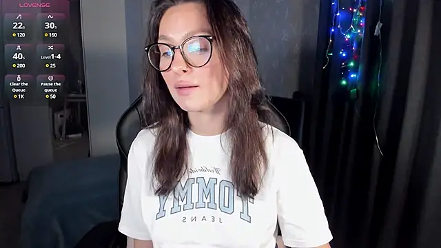 EllaFresh online show from 17, 3, 2025