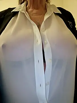 Snapshot of Sexhibitionist@xh chatting on 11, 11, 2025 Sexhibitionistxh online show from 11, 11, 2025