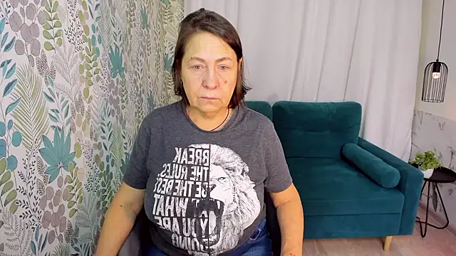 LindaPassionate online show from 9, 2, 2026