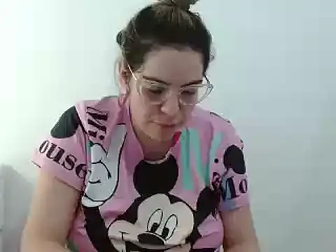 Snapshot of ashlymoon chatting on 9, 1, 2025 ashlymoon online show from 9, 1, 2025