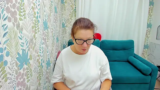 LeaPure online show from 21, 9, 2025