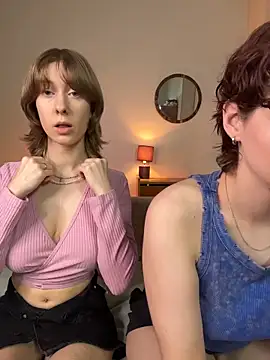 Snapshot of Jitoon_Exe chatting on 16, 11, 2025 Jitoon Exe online show from 16, 11, 2025