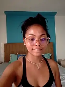 Snapshot of naya86 chatting on 3, 11, 2025 naya86 online show from 3, 11, 2025