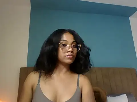 Snapshot of naya86 chatting on 11, 11, 2025 naya86 online show from 11, 11, 2025