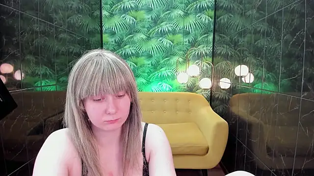 AlanaDreamy online show from 12, 1, 2025