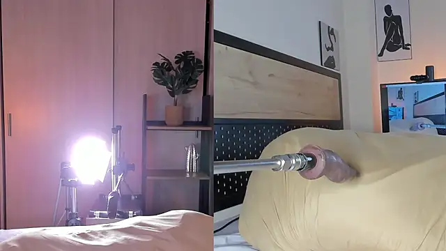 Snapshot of cinnamon_afrodit chatting on 3, 2, 2025 cinnamon afrodit online show from 3, 2, 2025