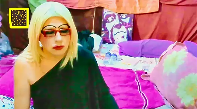 Goldeena online show from 9, 3, 2025