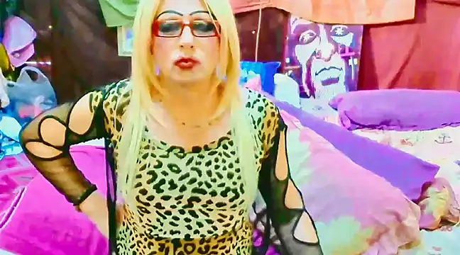 Goldeena online show from 19, 3, 2025