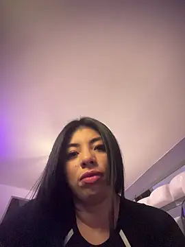 Snapshot of miaparkers chatting on 13, 12, 2025 miaparkers online show from 13, 12, 2025