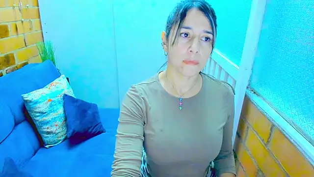 Snapshot of Penelope47 chatting on 11, 1, 2025 Penelope47 online show from 11, 1, 2025