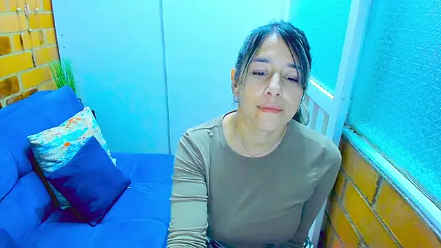 Snapshot of Penelope47 chatting on 11, 1, 2025 Penelope47 online show from 11, 1, 2025