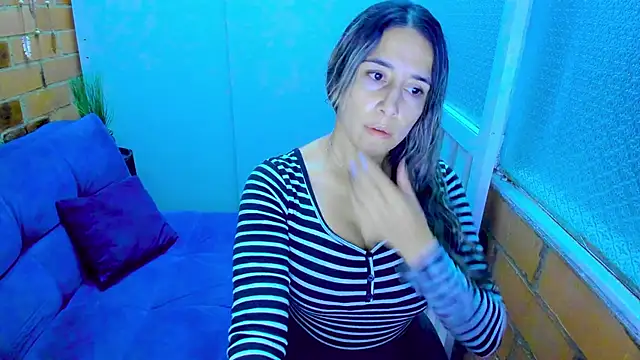 Snapshot of Penelope47 chatting on 17, 2, 2025 Penelope47 online show from 17, 2, 2025