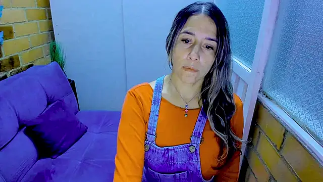 Snapshot of Penelope47 chatting on 4, 3, 2025 Penelope47 online show from 4, 3, 2025