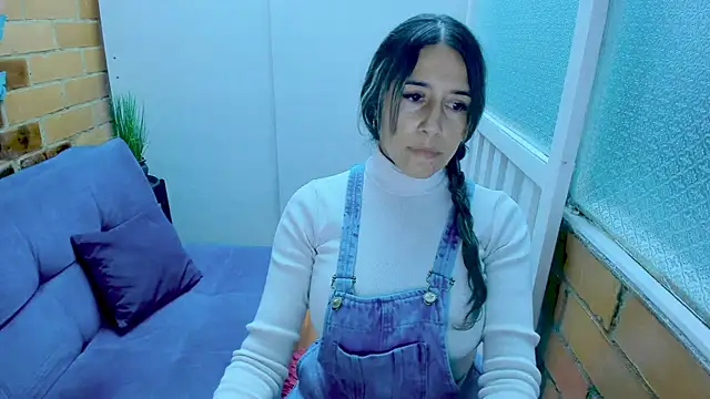 Snapshot of Penelope47 chatting on 5, 3, 2025 Penelope47 online show from 5, 3, 2025