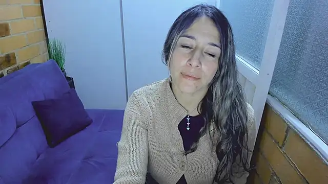 Snapshot of Penelope47 chatting on 7, 3, 2025 Penelope47 online show from 7, 3, 2025