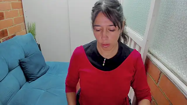 Snapshot of Penelope47 chatting on 1, 10, 2025 Penelope47 online show from 1, 10, 2025