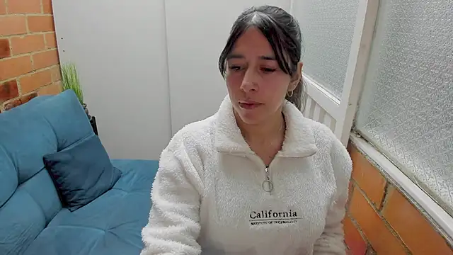 Snapshot of Penelope47 chatting on 12, 11, 2025 Penelope47 online show from 12, 11, 2025