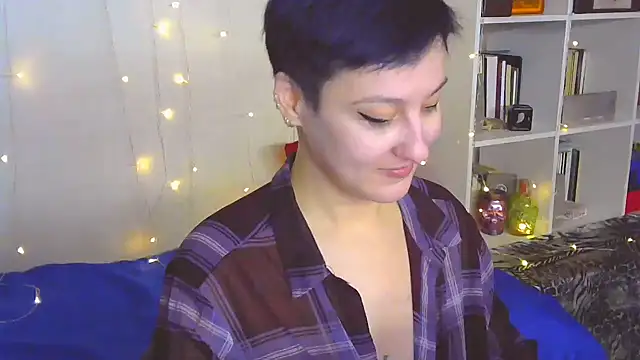 Snapshot of MartaBounty chatting on 15, 2, 2025 MartaBounty online show from 15, 2, 2025