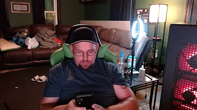 Snapshot of Hunter_Largo@xh chatting on 24, 11, 2025 Hunter Largoxh online show from 24, 11, 2025