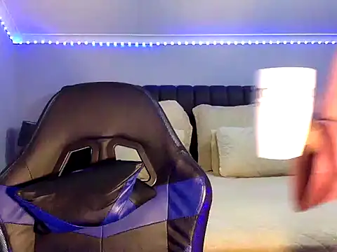 BOOTYBANGER24xx online show from 11, 10, 2025