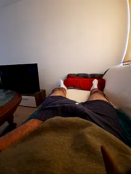 Snapshot of mogli444 chatting on 22, 11, 2025 mogli444 online show from 22, 11, 2025