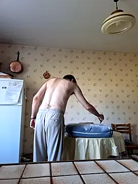 Snapshot of Perv10 chatting on 15, 10, 2025 Perv10 online show from 15, 10, 2025