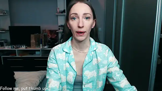 Natalimeowks online show from 8, 2, 2025