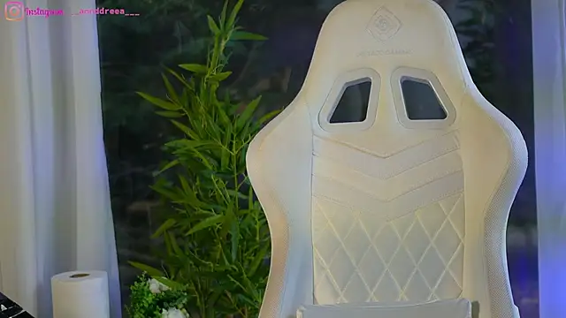 Snapshot of perfectt33n chatting on 5, 12, 2024 perfectt33n online show from 5, 12, 2024